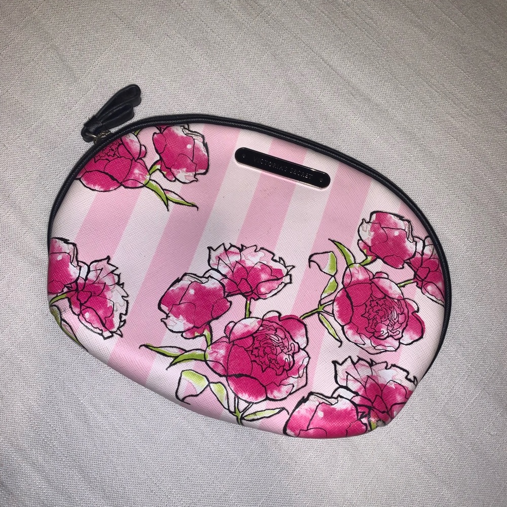 Victoria’s Secret cosmetic bag
